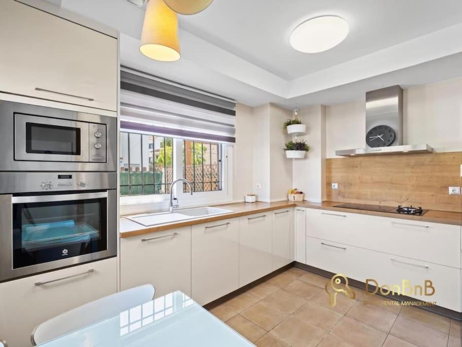 Casa Pareada En Los Pinos De Alhaurin Malaga Villa Alhaurín de la Torre Esterno foto